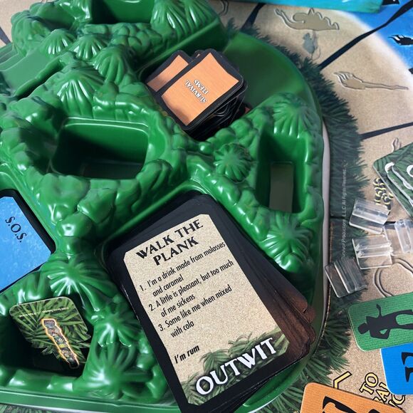 Mattel Survivor Board Game 2000 42745 No Pen No Instructions - Picture 4 of 13